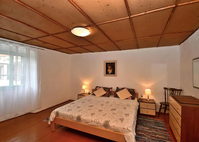 Apartment Gaspar Nerezine